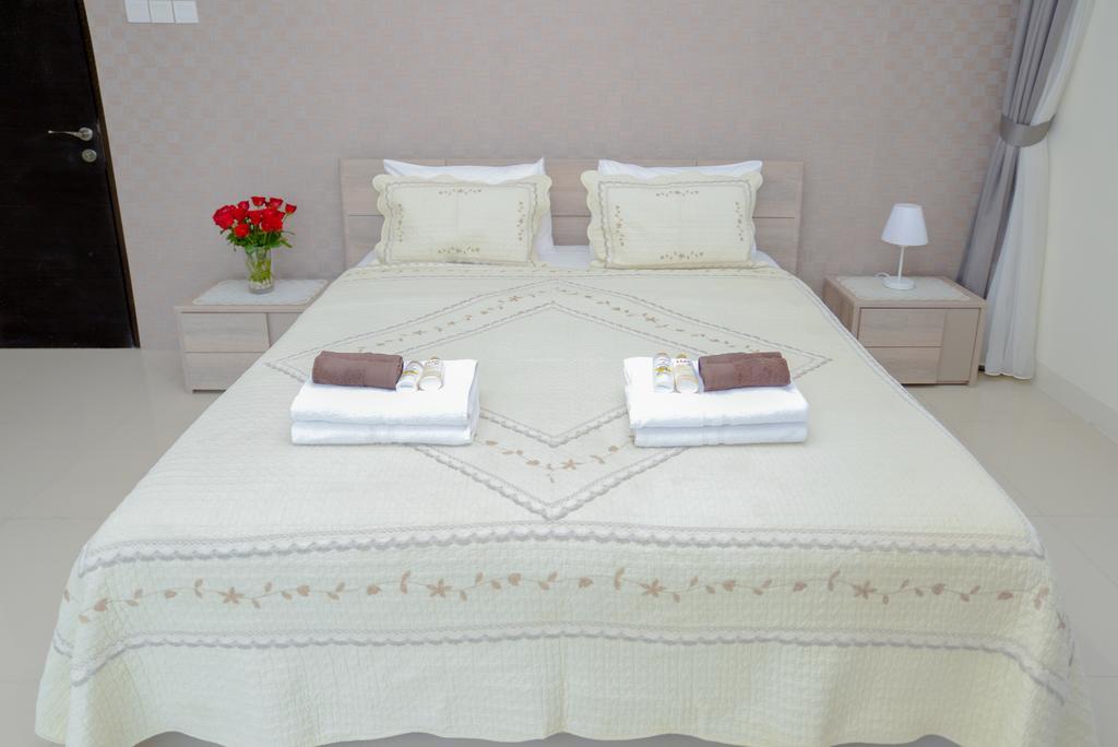 The Cupcake Suites Джакарта Екстериор снимка