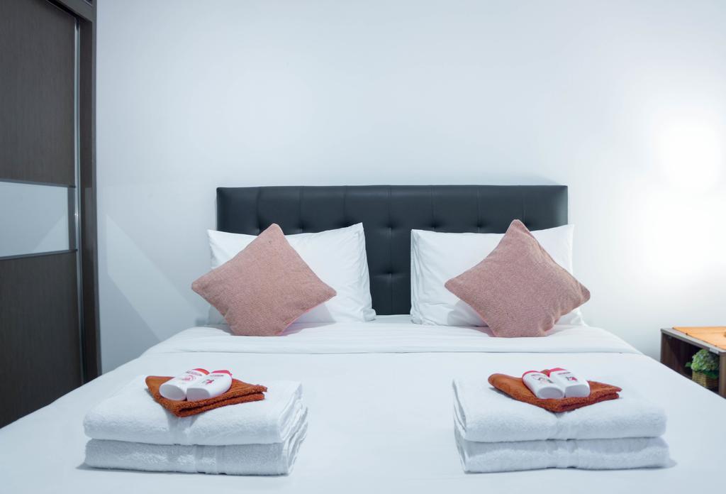 The Cupcake Suites Джакарта Екстериор снимка